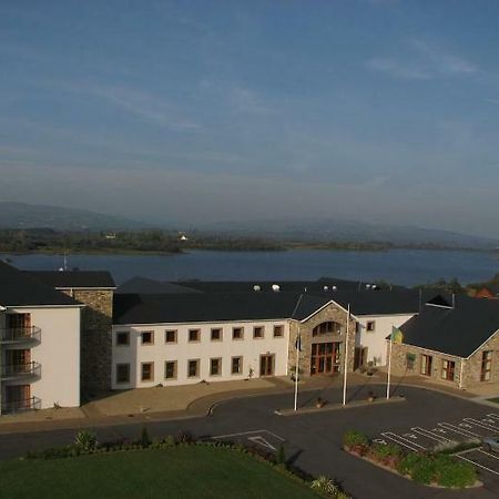 Ramada Hotel And Suites At Lough Allen Дръмшанбо Екстериор снимка